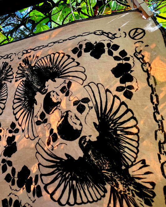 Build/Destroy Bandana